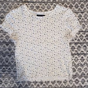 American Eagle Outfitters White Flowered Shirt